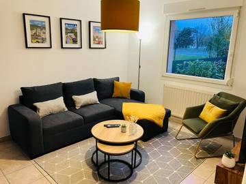 Gîte pour 6 personnes, avec terrasse et jardin à Vertus
