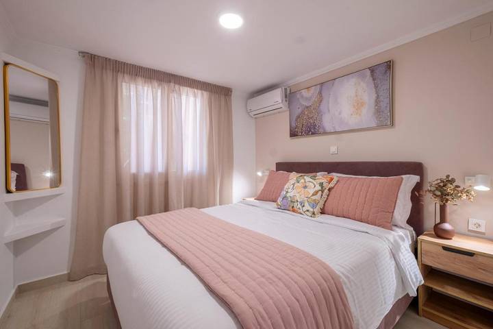 Location de vacances pour 8 personnes, avec jardin ainsi que jacuzzi et piscine dans Tolo (Grèce) - 4