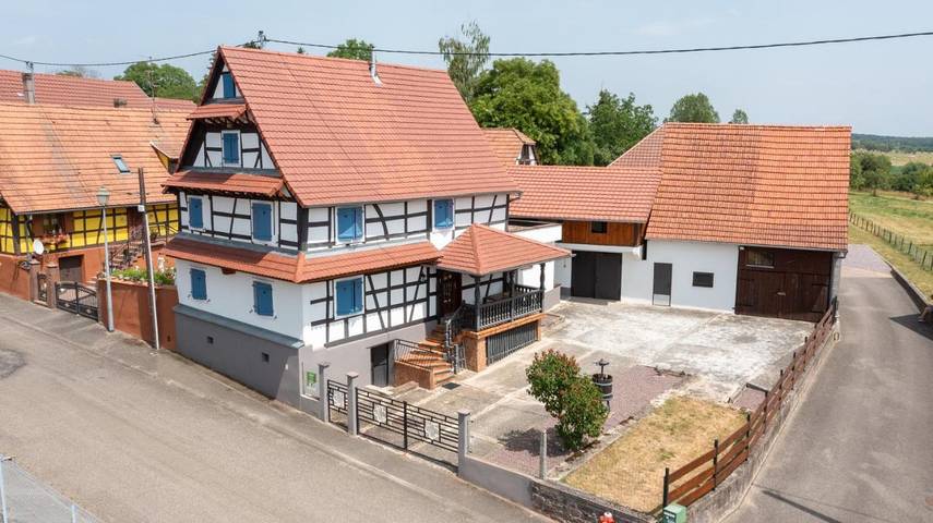 Gîte pour 6 personnes, avec jardin et piscine à Gunstett
