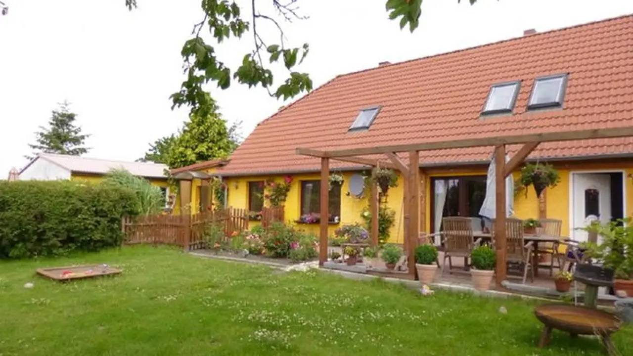 Ganze Ferienwohnung, Ferienwohnung für 5 Personen (80 m²) in Thesenvitz in Thesenvitz, Bergen auf Rügen