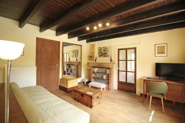 Gîte pour 6 personnes, avec jardin dans Saint-Priest-Taurion - 4