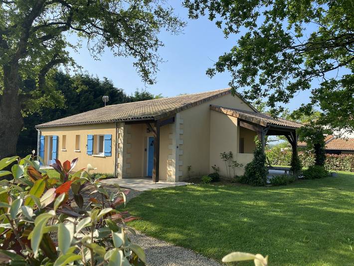 Maison de vacances pour 6 personnes, avec jardin à Vasles