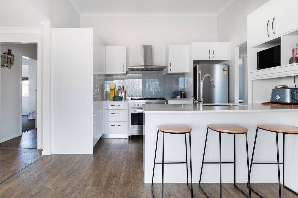 Flamingo House - 7 Minuten zu Pokolbin Weingütern, haustierfreundlich, komplett eingezäunt in Cessnock, Hunter Valley