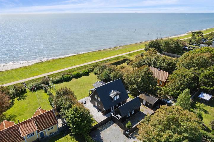 Ferienhaus für 8 Personen, mit Balkon und Terrasse sowie Garten in Lolland - 2