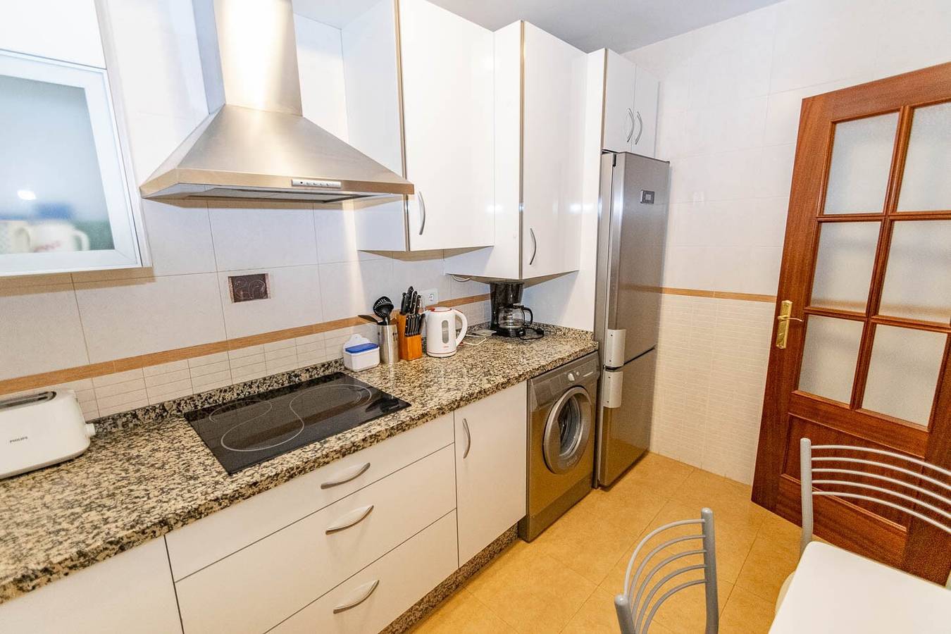 Entire apartment, Central Apartment in Torrox Pueblo with Mountain Views, Wi-Fi, 2 Bathrooms in Torrox Pueblo, Torrox