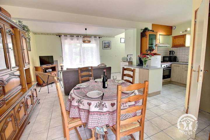 Gîte pour 4 personnes, avec Terrasse ainsi que Jardin et Vue à Lézardrieux - 2