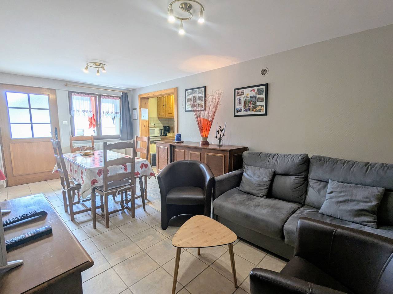 Apartamento entero, Casa de campo en Xonrupt-Longemer a 1km del lago, terraza y wifi in Xonrupt-Longemer, Parque natural regional de los Ballons des Vosges