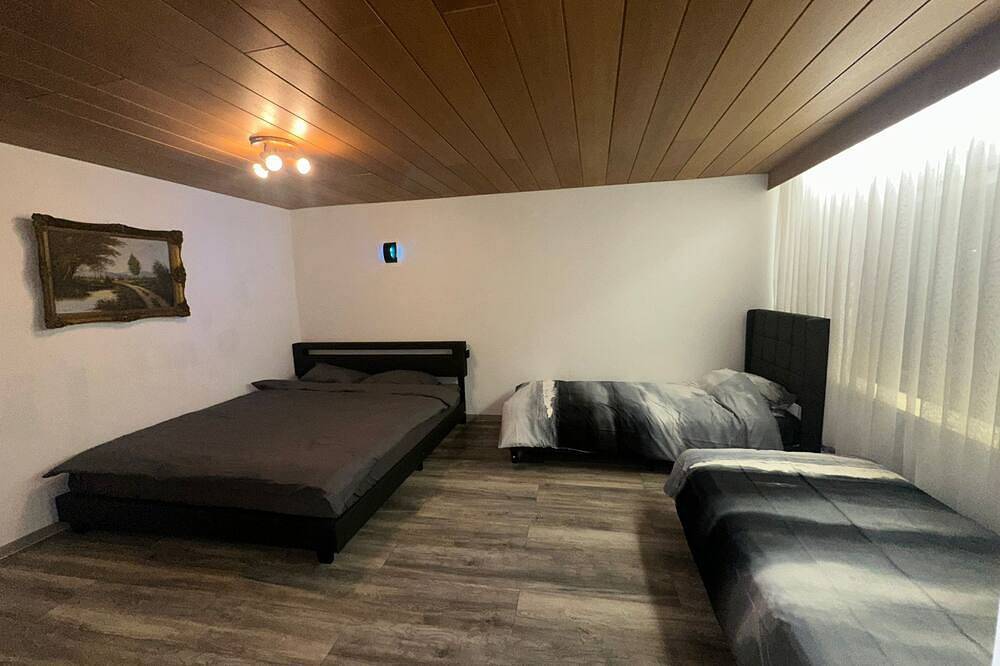 Ganze Wohnung, Holiday Oasis 2.0 near Legoland Günzburg in Günzburg, Bayerisch Schwaben