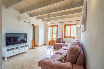 Chalet in Búger, Interior de Mallorca für 6 