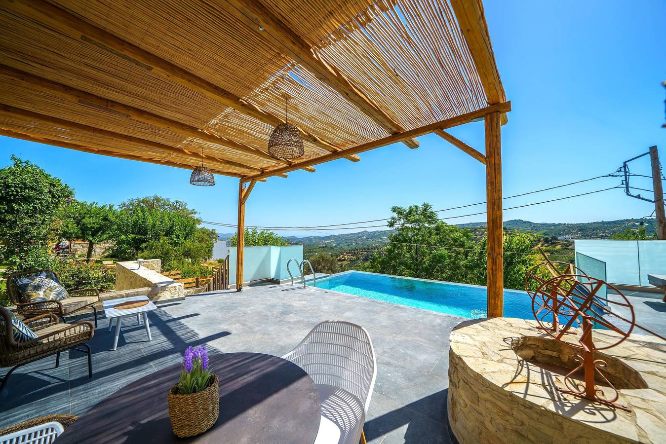 Entire apartment, Asion Suite Eros & Private Pool in Iraklio-Heraklio region