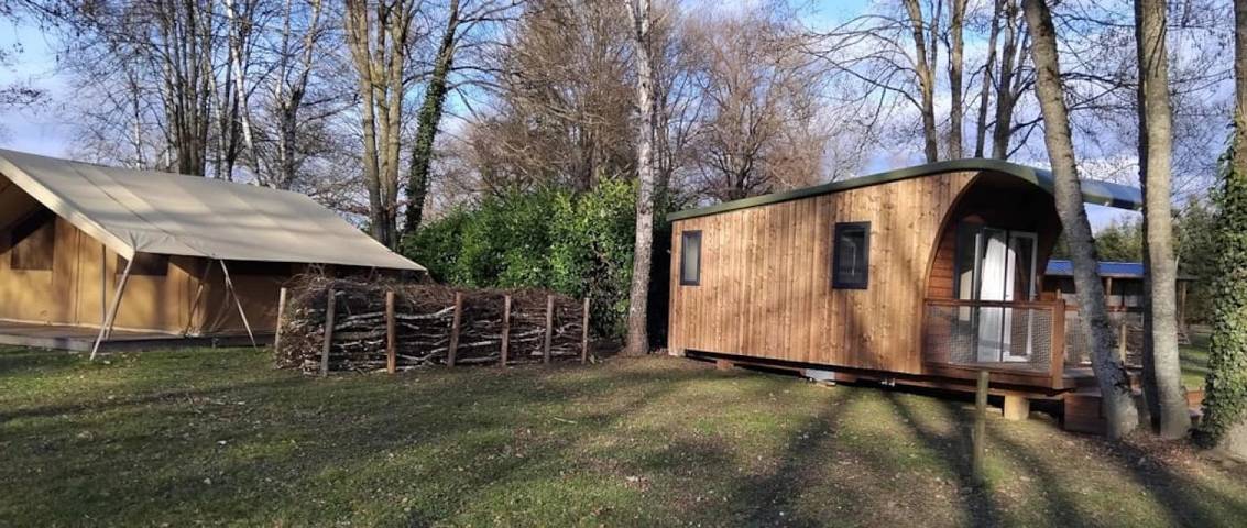Mobil home pour 3 personnes, avec sauna à Sauxillanges - 4