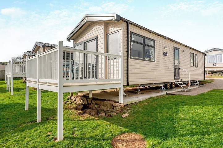 Static caravan for 8 people in Jurassic Coast