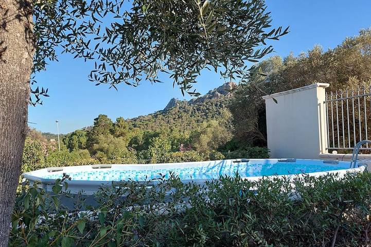 Holiday home for 6 people, with terrace and pool as well as garden - 1
