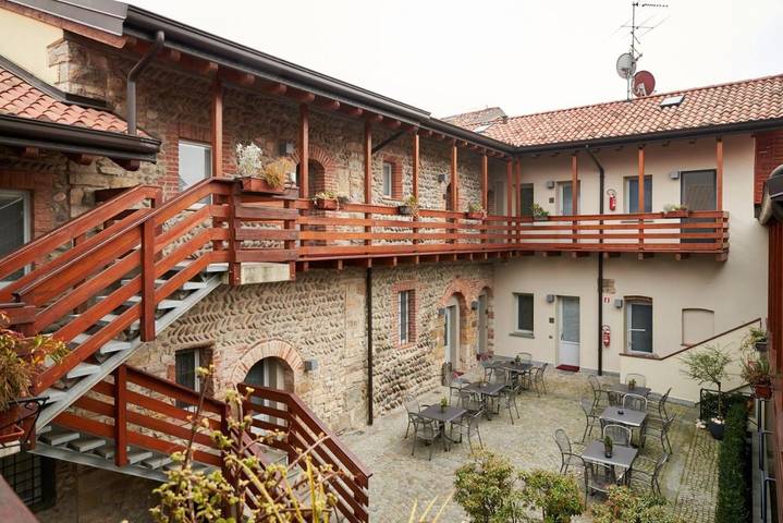 Appartamento per 2 persone, con Balcone e Terrazza nonché Giardino a Scanzorosciate
