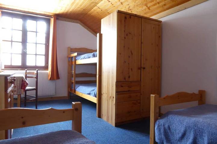 Gîte pour 6 personnes, avec terrasse à Chapelle-des-Bois - 3