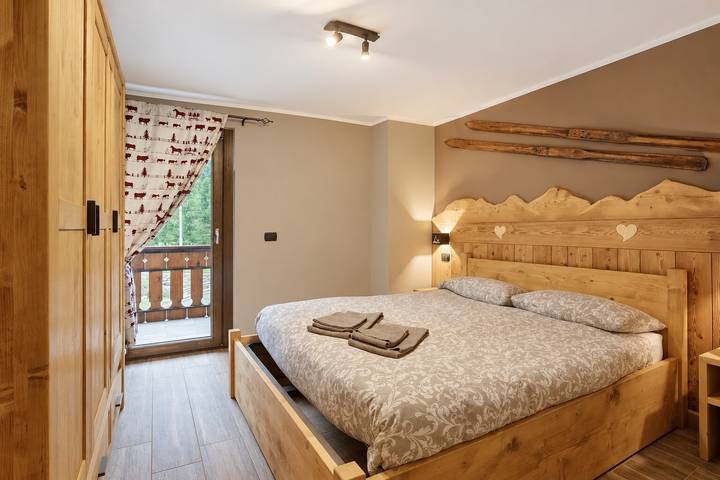 Entire apartment, Holiday Home '4061 Maison Gerard Torre St Orso' in Lillaz (Cogne), Cogne