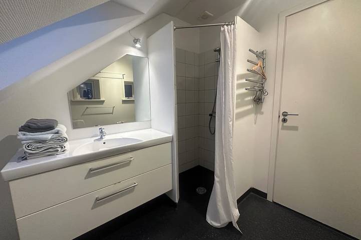 Ganze Wohnung, Cozy apartment in central Herning. Close to city life, Herningcentret and the station in Herning, Herning und Umgebung