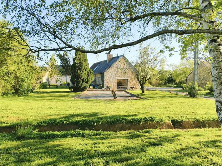 Location de vacances pour 10 personnes, avec Terrasse et Jardin à Saint-Denis-d'Orques