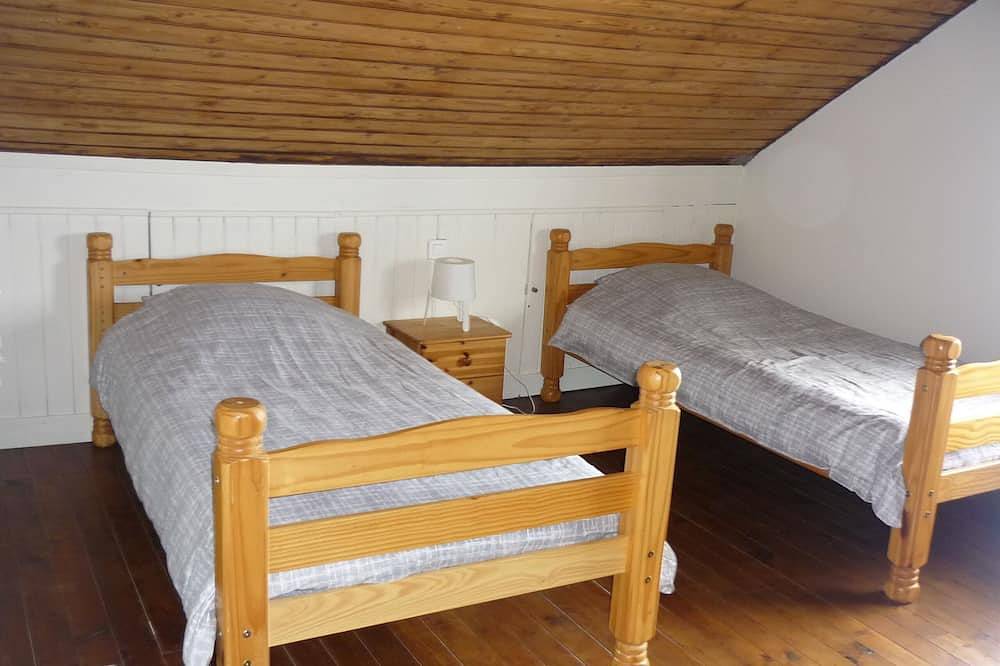 Les charmettes, villa with garden and south-facing terrace in Mers-les-Bains, Abbeville region