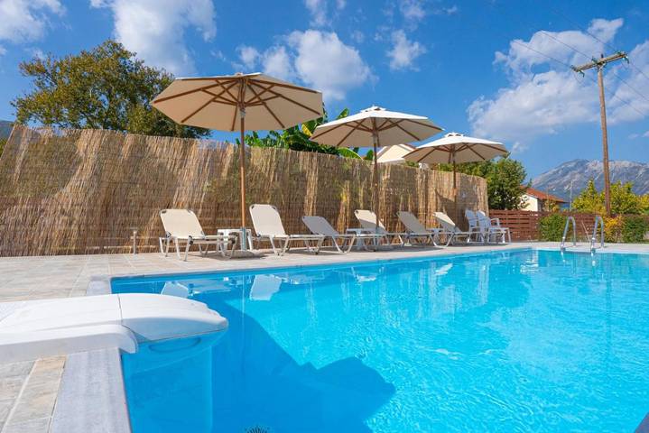 Villa für 5 Personen, mit Pool und Garten sowie Ausblick in Vasiliki