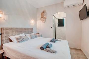 Villa pour 10 Personnes dans Sanary-sur-Mer, Région de Toulon, Photo 4