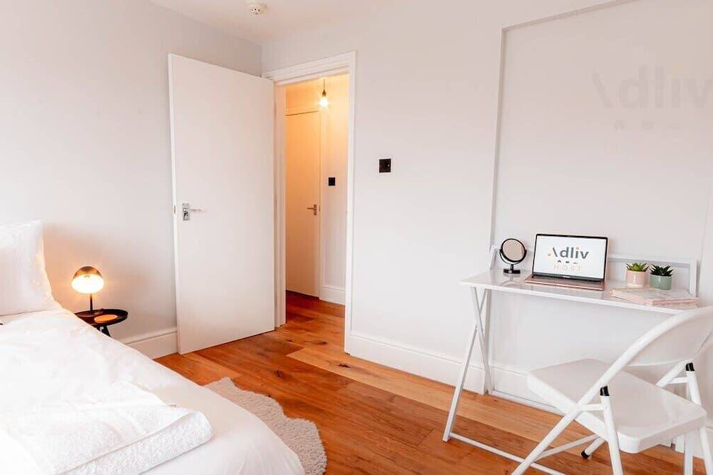 Apartamento entero, Old Town Trinity Apartment No 4 by Adliv in Botany Bay, Kent