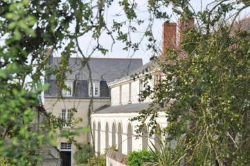 Chambre d’hôte pour 5 personnes, avec jardin et vue à Le Coudray-Macouard