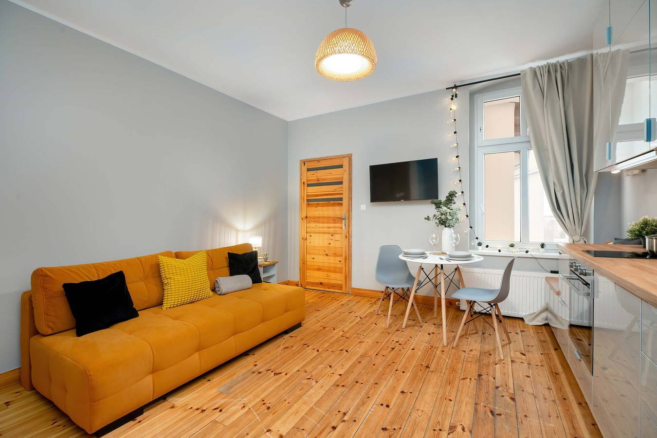 Ganzes Studio, Zduny 15 Bydgoszcz | Modern Studio for Two | Centre in Bromberg, Kujawien-Pommern