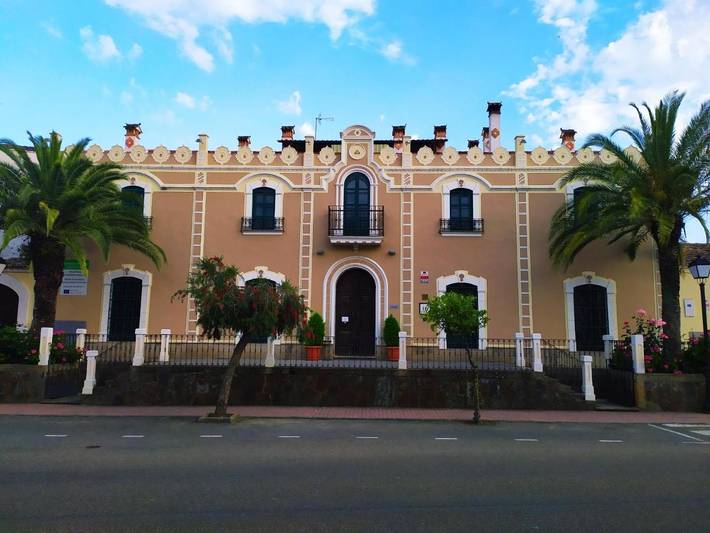 Hotel para 2 personas, con jardín en Comarca de Trujillo - 2