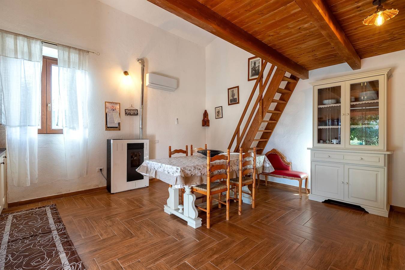 Ferienhaus 'Domo Clelia' mit privater Terrasse, Garten und Klimaanlage in Nulvi, Sassari Provinz
