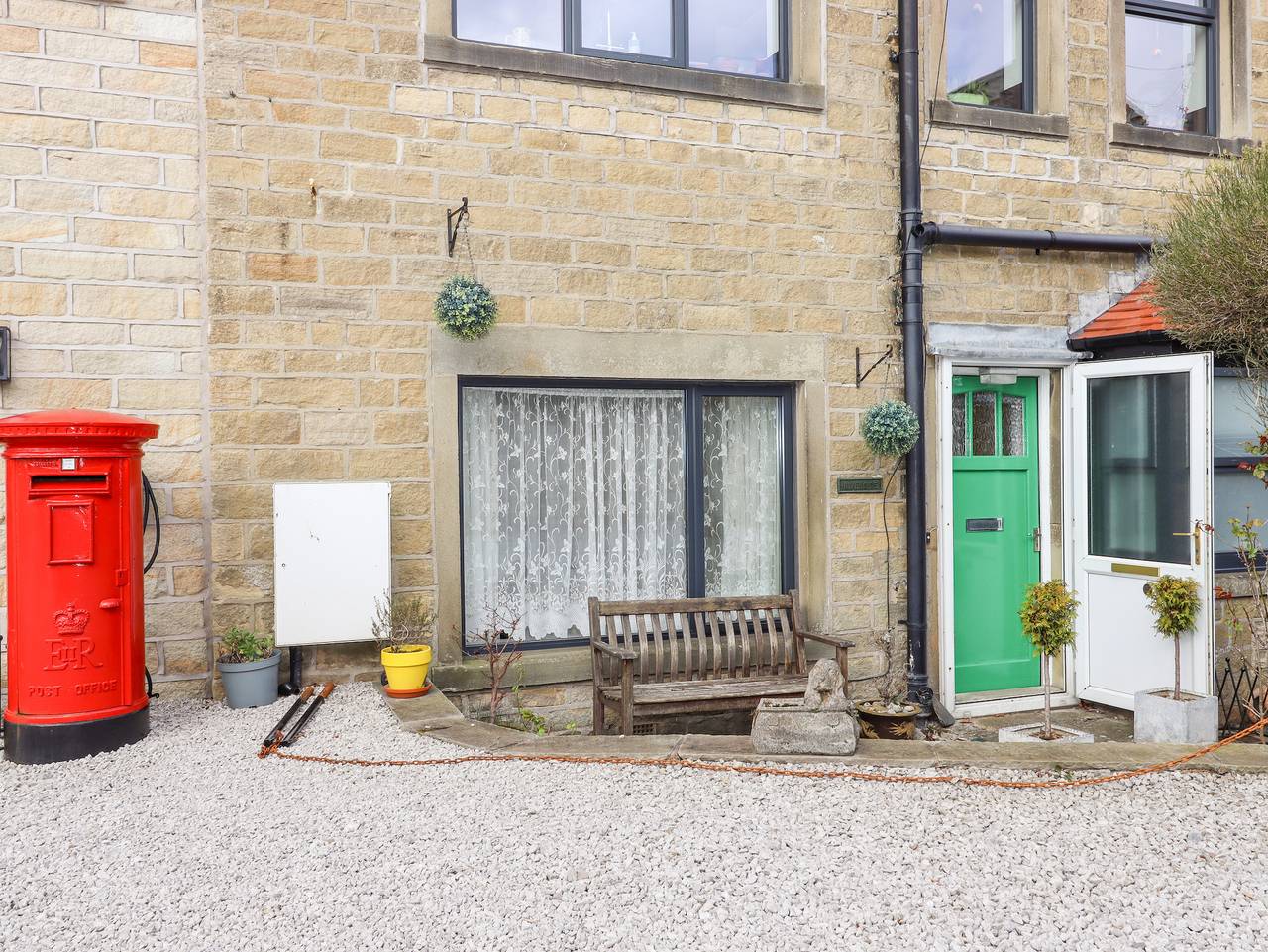Entire apartment, Riverside in Grassington, Yorkshire Dales National Park