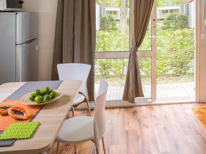 Mobil home pour 4 personnes, avec bassin pour enfant à Lignano Sabbiadoro - 3