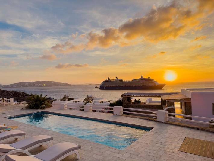 Maison d’hôte pour 3 personnes, avec vue ainsi que balcon et piscine dans Mykonos