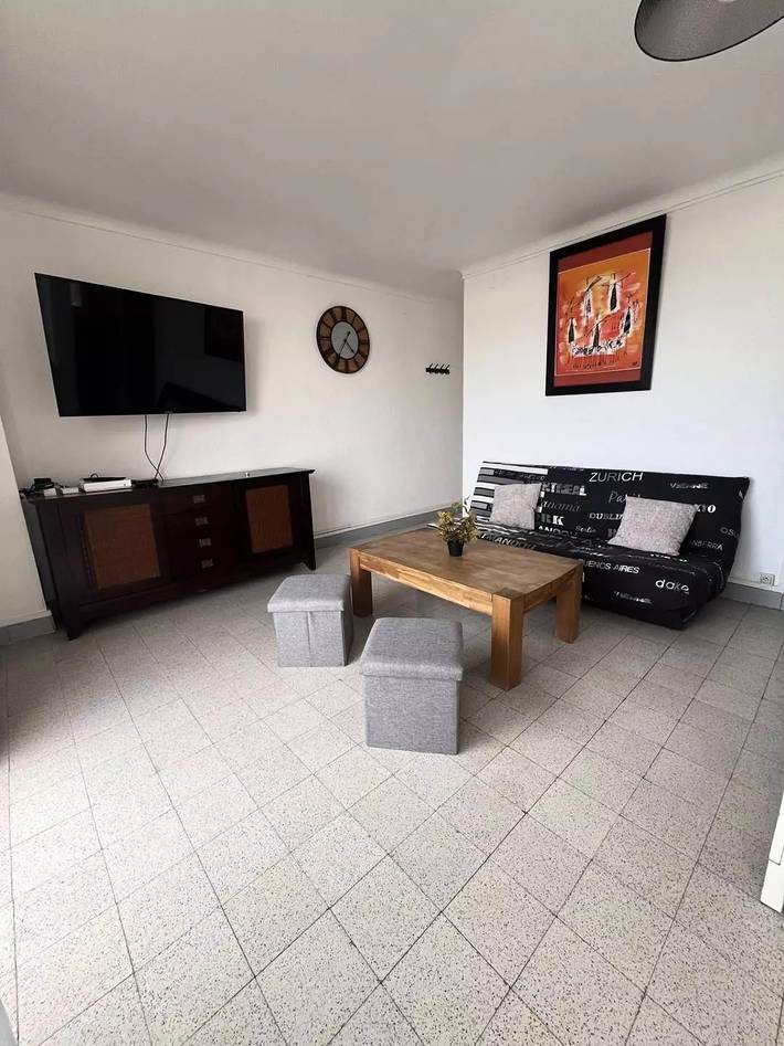 Gîte pour 4 personnes, avec terrasse dans Casino Du Canet En Rousillon - 2