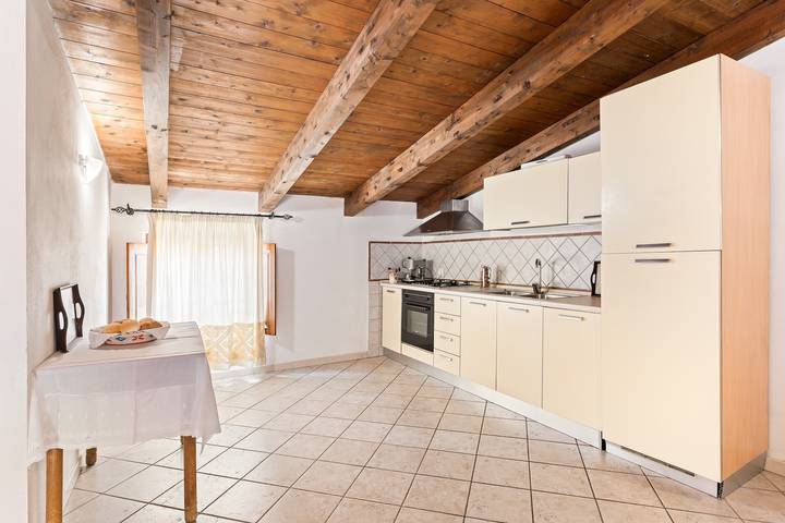 Holiday Home 'Grande Casa Nel Villaggio' with Mountain View, Private Terrace and Wi-Fi in Scano di Montiferro, Sardinia