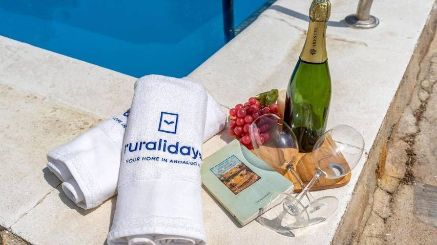 Casa rural para 5 personas, con terraza y piscina en Los Guájares - 3