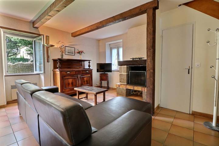 Gîte pour 5 personnes, avec jardin à Saint-Méloir-des-Ondes - 4