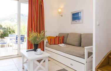 Gîte pour 6 personnes, avec piscine et balcon à Belgodère