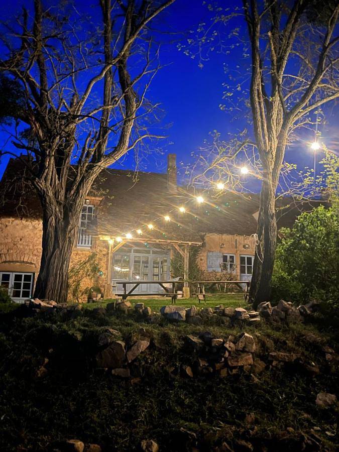 Location de vacances pour 14 personnes, avec vue ainsi que piscine et jardin à Saint-Marcelin-de-Cray - 4