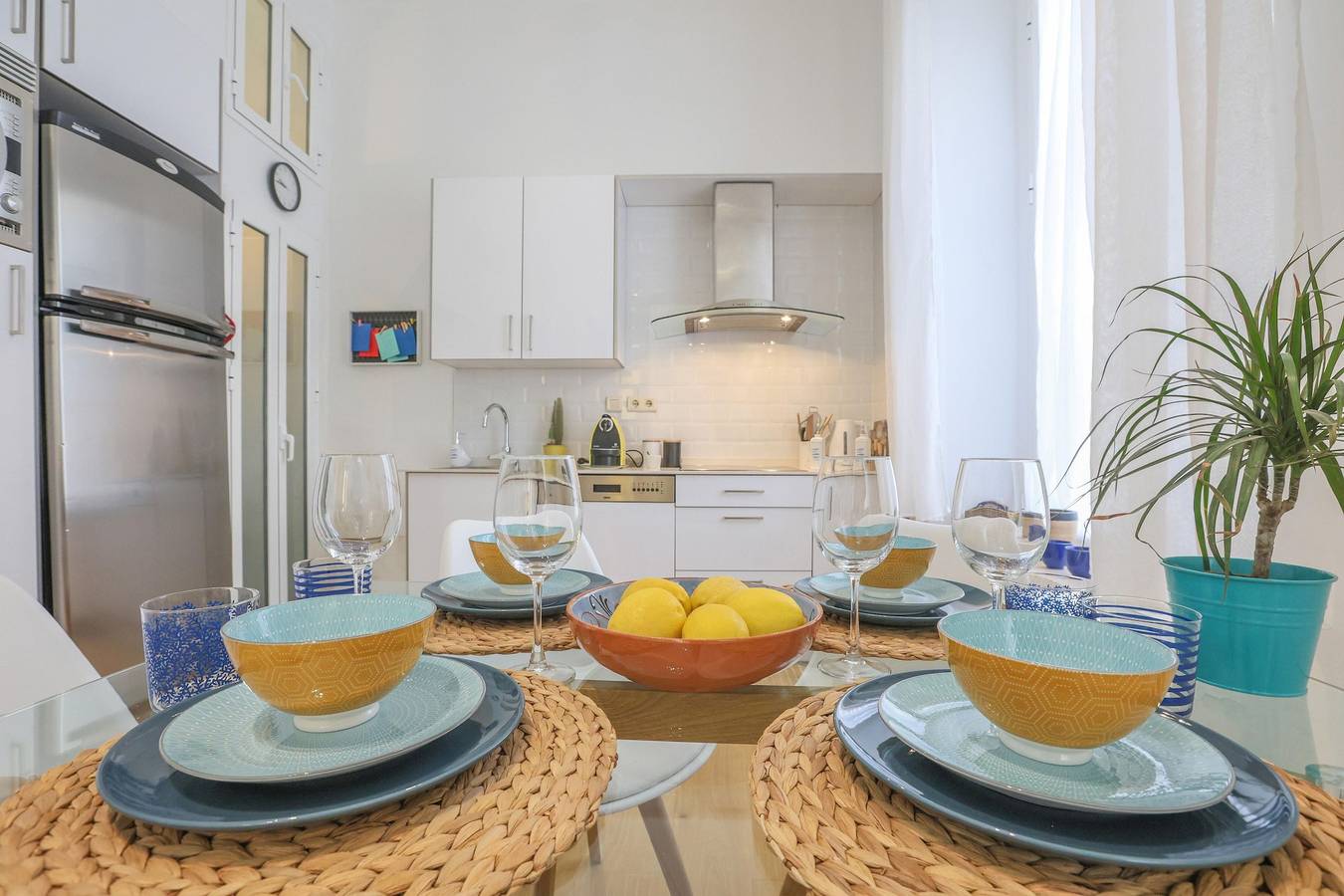 Entire apartment, Casa Amores - Cosy flat in the centre of Seville with free Wifi in Casco Antiguo, Sevilla