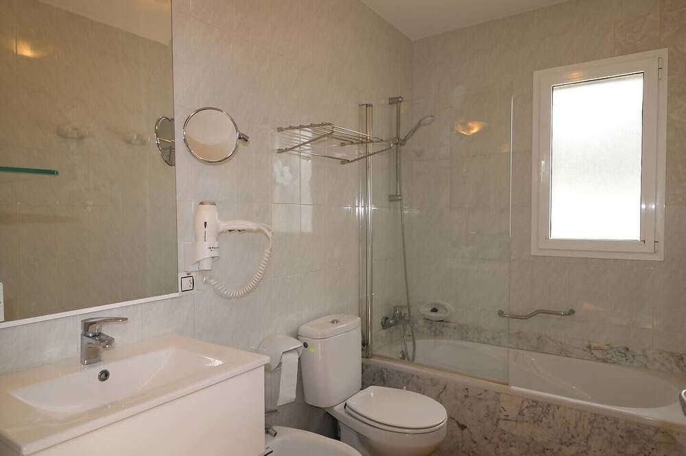 Apartamento entero, Apartamento Complejo Pinimar in Port d'Addaia, Es Mercadal