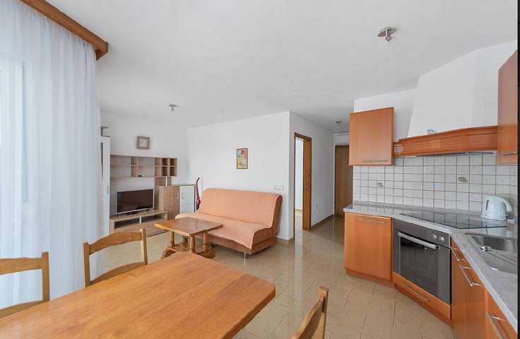 Ganze Wohnung, Ferienwohnung in Sukošan mit Meerblick, Terrasse, Klimaanlage, W-Lan (3495-1) in Sukosan, Zadar