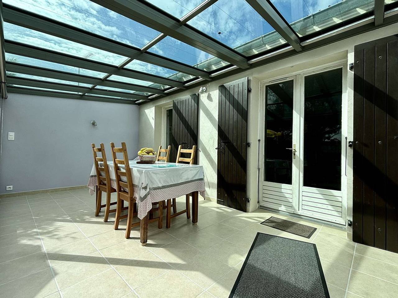 Holiday home 4 pers, near beach, enclosed garden, pets allowed in Saint-Georges-d'Oléron, Côte de Beauté