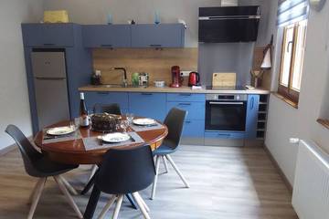 Gîte pour 4 personnes, avec terrasse à Maisonsgoutte