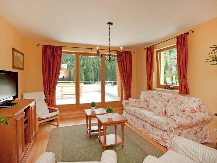 Ferienhaus für 10 Personen, mit Balkon/Terrasse und Sauna in Saalbach-Hinterglemm-Leogang - 2