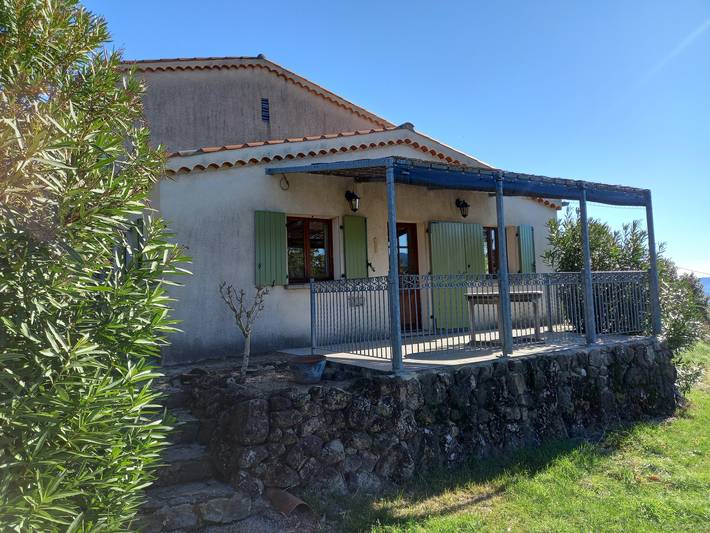 Gîte pour 10 personnes, avec piscine à Chambonas - 4
