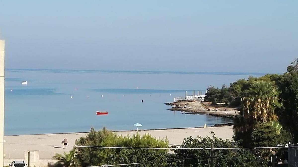 Appartamento intero, Three-Bedroom Apartment in Rivabella di Gallipoli, Rivabella