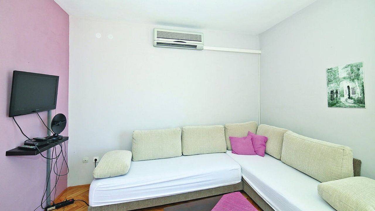 Apartamento vacacional entero, Ferienwohnung für 6 Personen (75 m²) in Mastrinka in Trogir, Condado de Split-Dalmacia