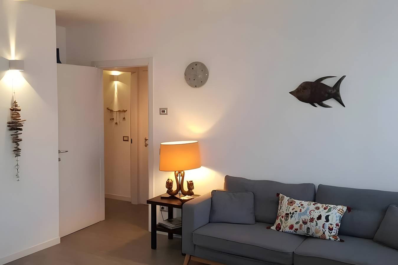 Apartamento entero, Apartamento 'Lago Azzurro' con vistas al lago, Wi-Fi y aire acondicionado in Bellagio, Municipio de Bellagio