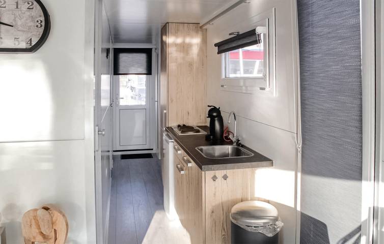 Hausboot für 4 Personen mit Ausblick in Hellevoetsluis, Niederländische Nordsee